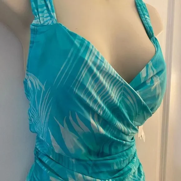 New Jantzen Teal Palm Slimming Swimsuit - Picture 9 of 14